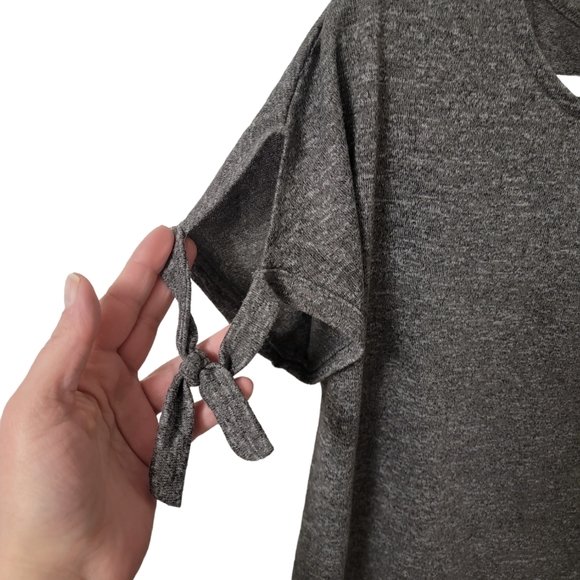 A New Day open sleeve gray t-shirt - Picture 3 of 5